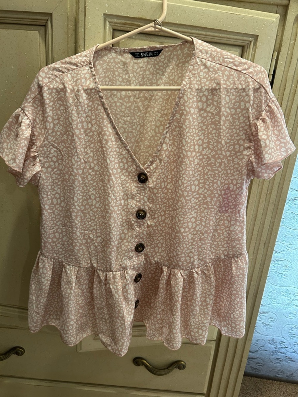Shein Womens Print Short Flutter Sleeves Peplum Top Shirt Blouse Size M.